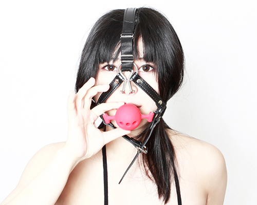 SMVIP 鼻フックボールギャグハーネス　赤 ◇ 商品説明画像4
