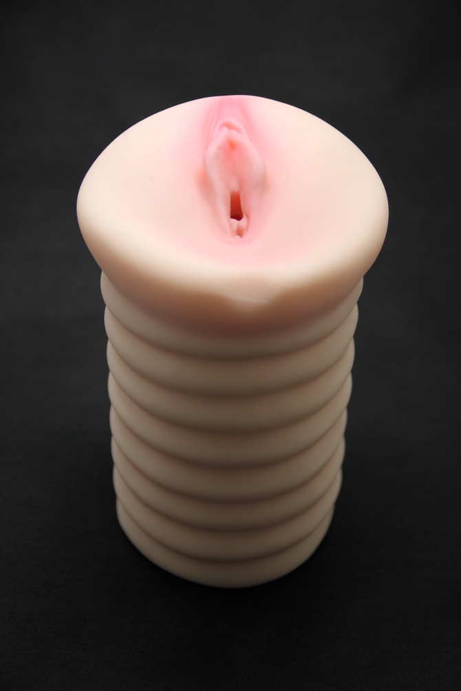 下半身の肉付きがムチムチな彼女は名器にちがいない! TMT-467 商品説明画像2