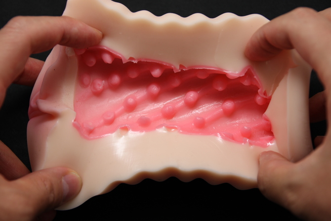 下半身の肉付きがムチムチな彼女は名器にちがいない! TMT-467 商品説明画像5
